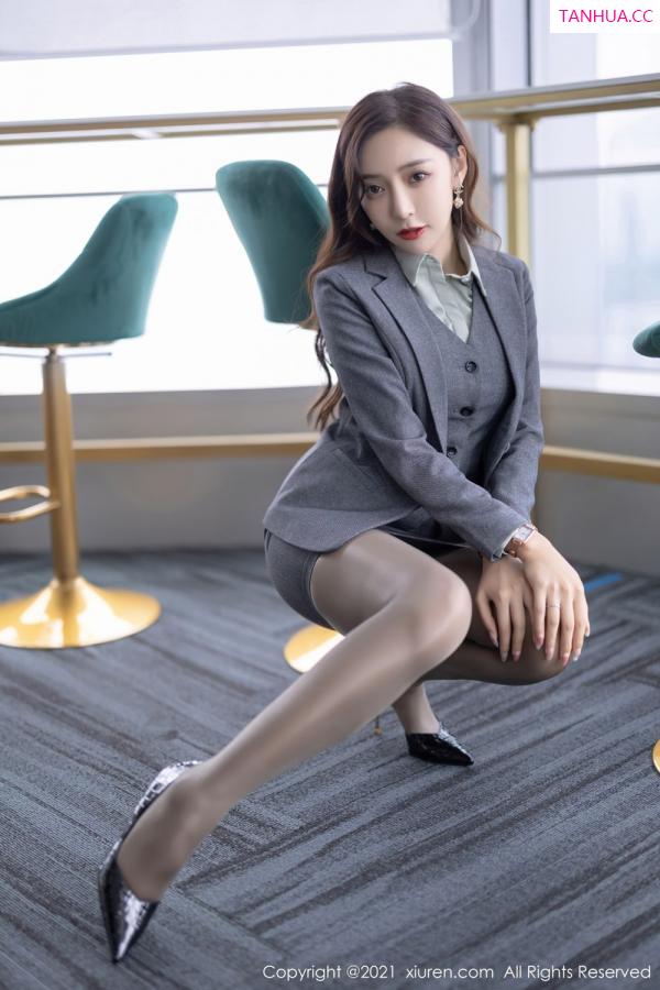 王馨瑶  [XiuRen]高清写真图 2021.11.22 No.4251 王馨瑶yanni第20张图片